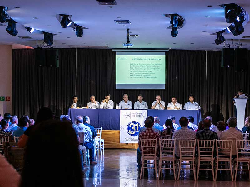 Socios Unión de Crédito Puerto Vallarta